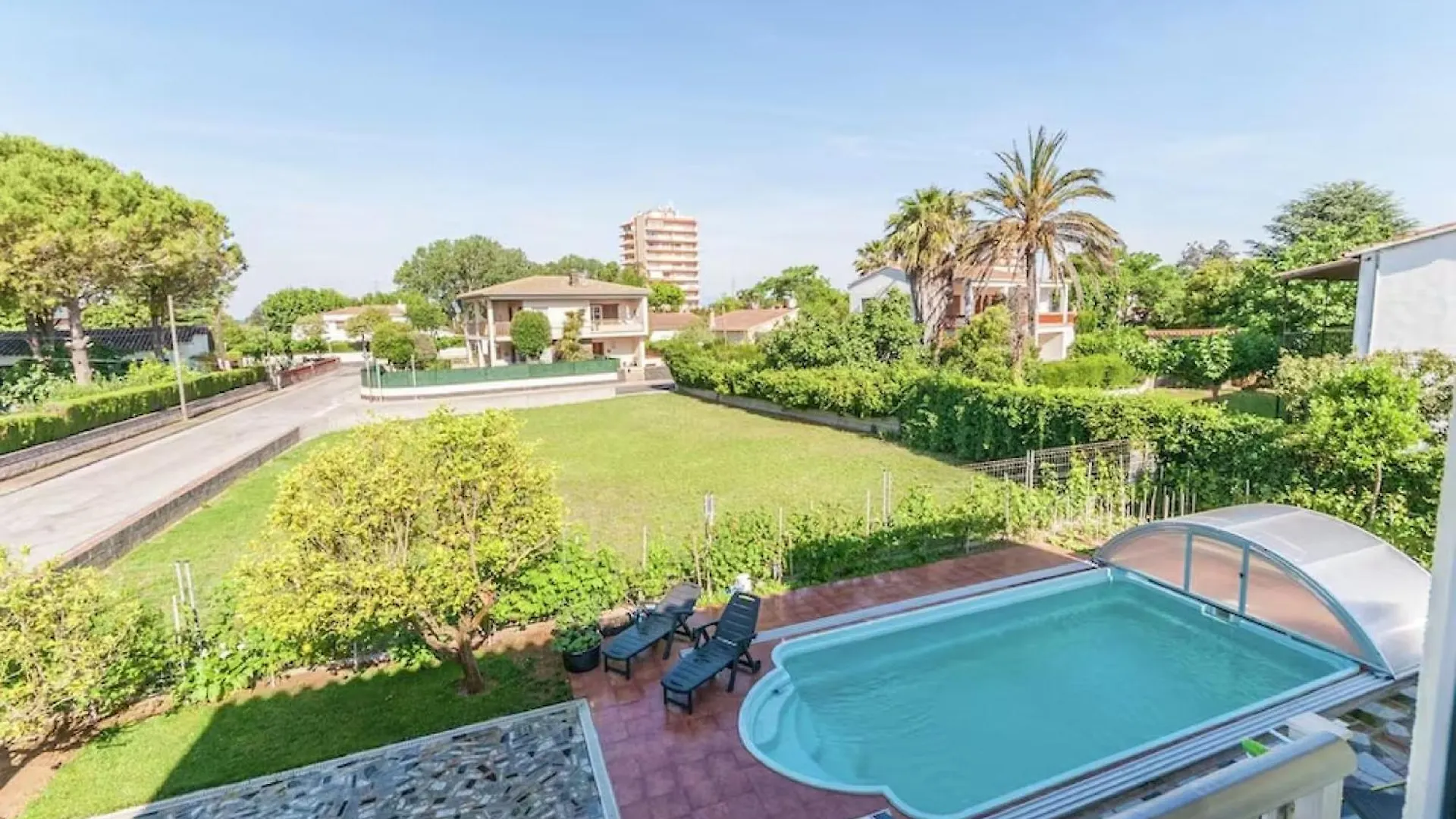 Villa Espaciosa Cerca De La Playa De Sant Pere Pescador